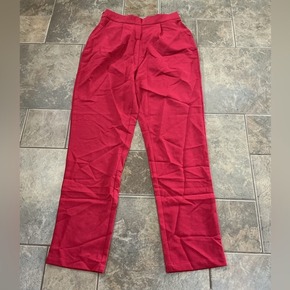🥵 Burgundy Red Straight-Leg Pants